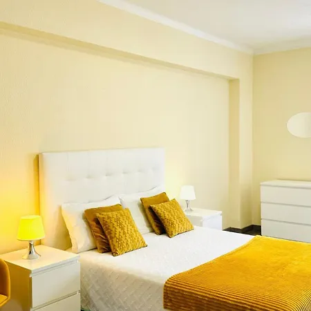 Da Rocha, 5-f, Charming With Air Conditioning - Patio Da Rocha By Ig 포티마오