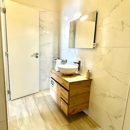 Da Rocha, 5-f, Charming With Air Conditioning - Patio Da Rocha By Ig Apartman *