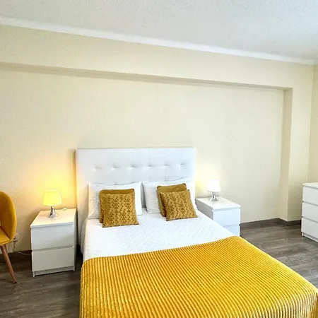 Da Rocha, 5-f, Charming With Air Conditioning - Patio Da Rocha By Ig * Portimão