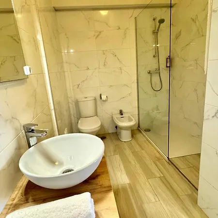 Da Rocha, 5-f, Charming With Air Conditioning - Patio Da Rocha By Ig Portimão