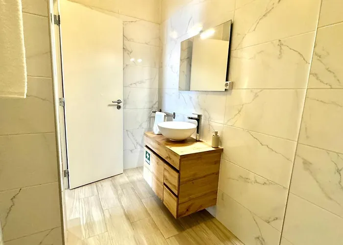 Da Rocha, 5-f, Charming With Air Conditioning - Patio Da Rocha By Ig Appartement *